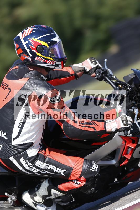 /Archiv-2025/49 26.08.2025 Cornu Master School ADR/blau-bleu/77